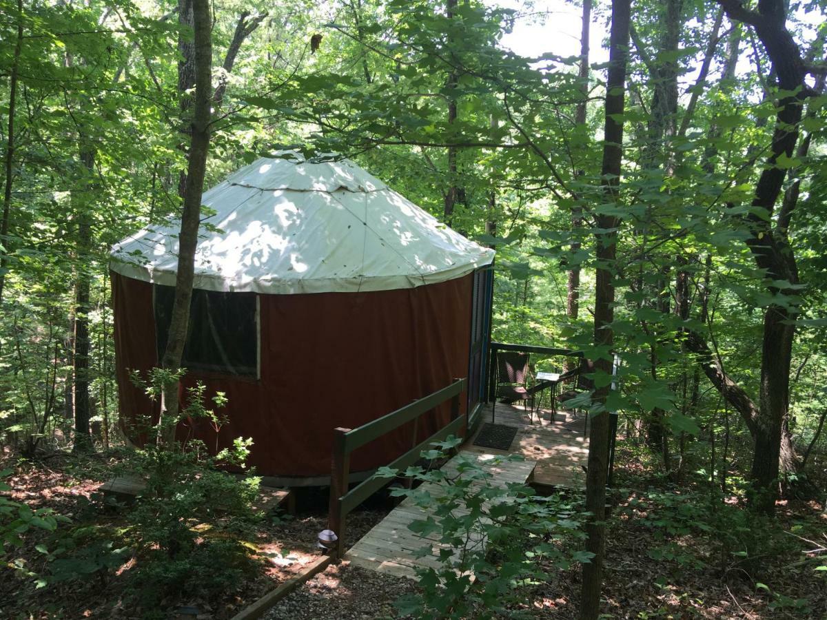 Cedar House Inn & Yurts Dahlonega Bagian luar foto